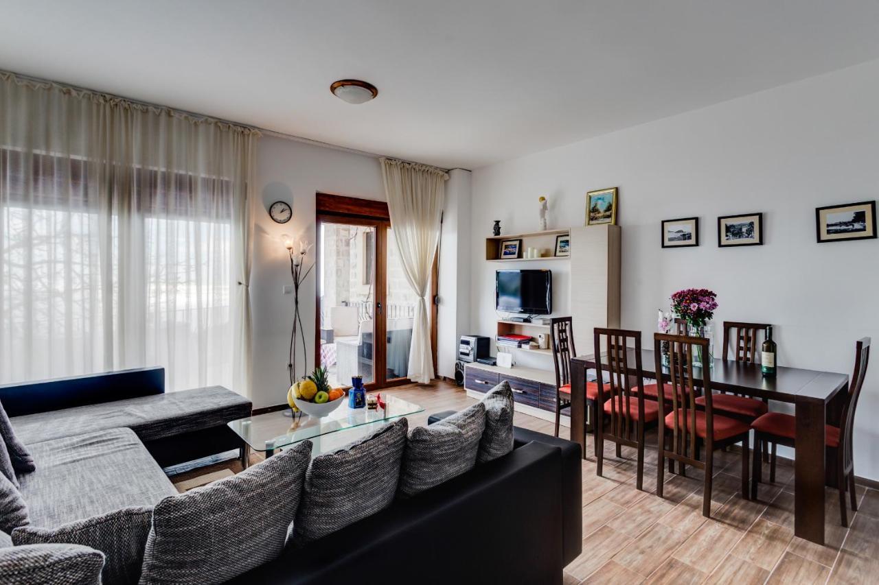 Villa Ladera Lapcici Будва Екстериор снимка