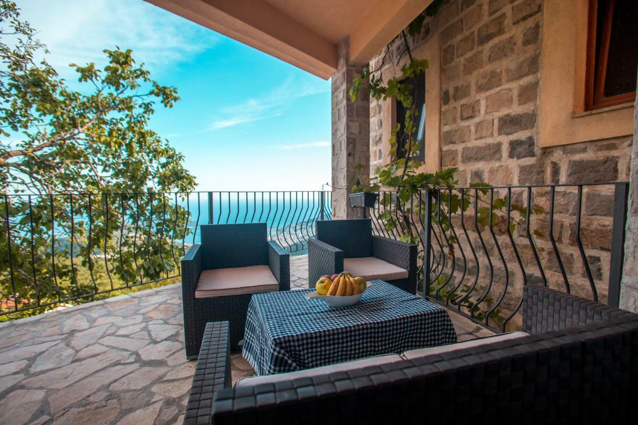 Villa Ladera Lapcici Будва Екстериор снимка